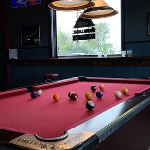 Pool table