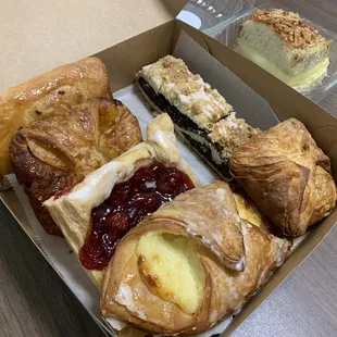 Cheese Danish