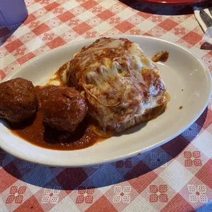 Lasagna with meatballs