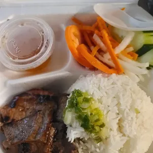 Mama Hong's Pho & Bistro