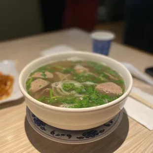 Noodle soup *Pho Traditional Combo*