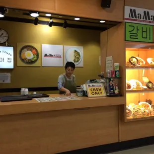 sushi and sashimi, interior