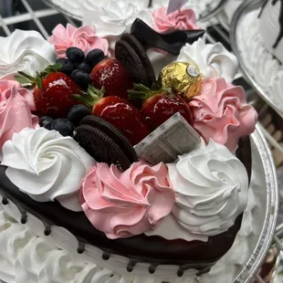Tres leches- very beautiful and extravagant
