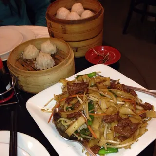 Beef Chow Fun