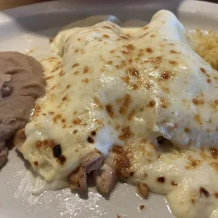 Sour Cream Chicken Fajita Enchiladas