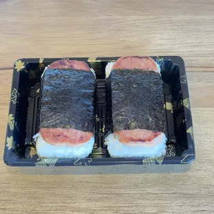 Spam musubi