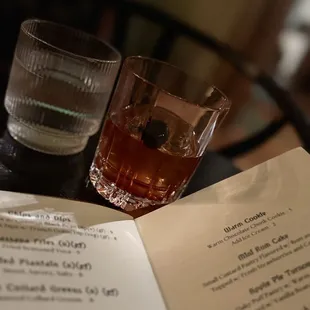 oysters and mussels, drink