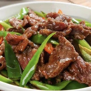 Stir Fried Beef Tenderloin w/ Green Pepper