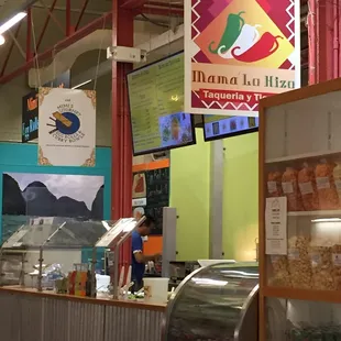 Visited today and had the chicken nacho's. It was excellent!