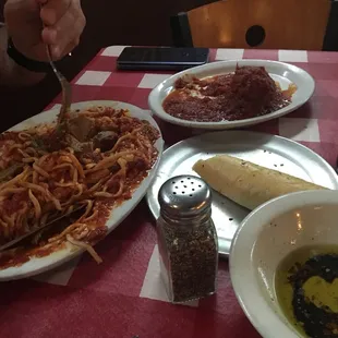 Spaghetti and Meatballs