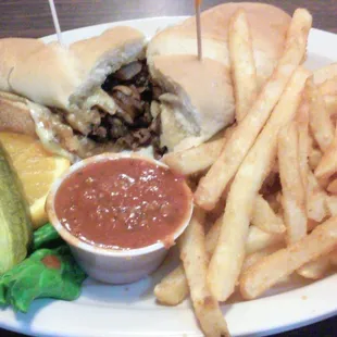 Philly cheesesteak, meh