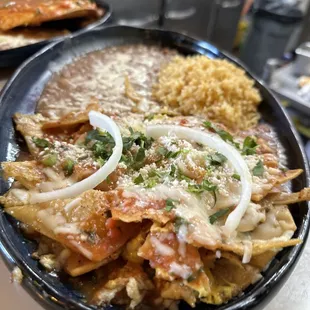 Chilaquiles rojos