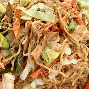 Pancit Bihon, Mixed Noodles 3/6