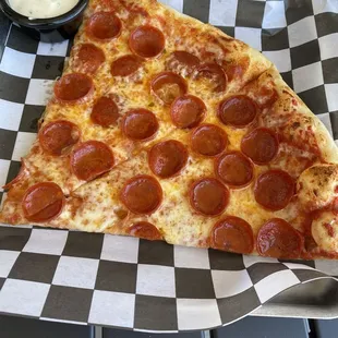 pepperoni pizza