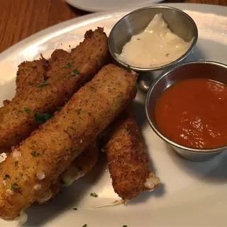 Fried Mozzarella Sticks