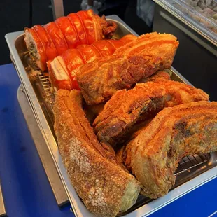 Lechon Kawali Roll &amp; Lechon