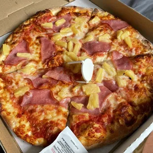 Personal sized - Hawaiian Pizza