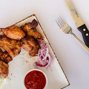 chicken thigh 1 pound serve with hot fresh bread