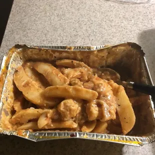 a container of macaroni and cheese