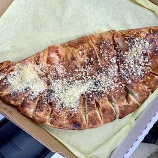 Small Calzone (2 Toppings)