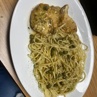 food, ramen and noodles