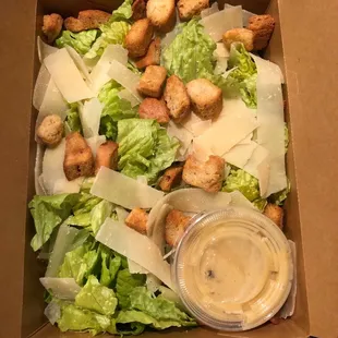 Mamas Famous Caesar Salad