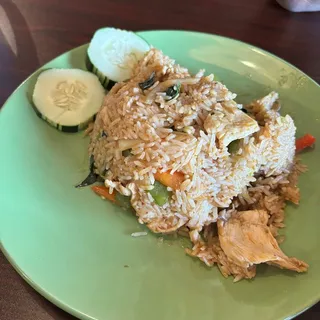 R2 Spicy Basil Fried Rice
