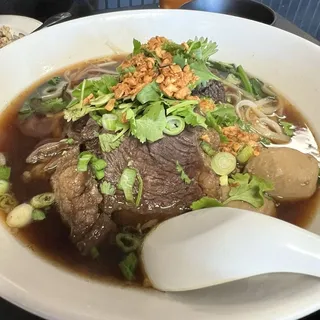 N3 Beef Stew & Beef Ball Noodle Soup