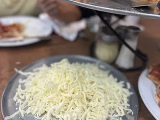 Fiori's Pizzaria