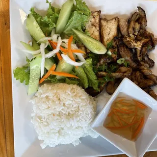 Lemongrass Chicken & Tofu