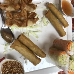 Mamas platter: Crab Rangoon, egg rolls,spring rolls, beef roll