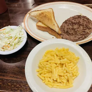Ground steak dinner with Kraft Mac n Cheese, Coleslaw, and Texas toast