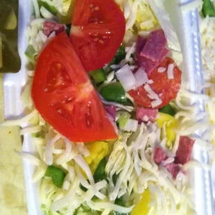 Everything is fresh and healthy! Salad yummy