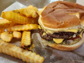 Pat's Snack Bar