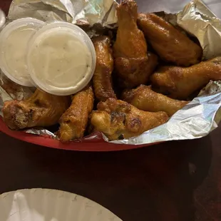 Bone-in hot wings