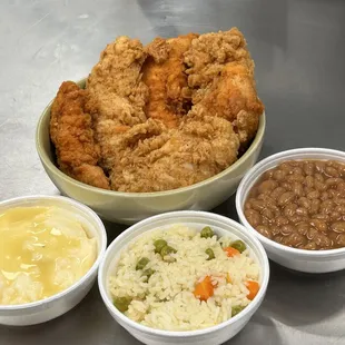 5 Piece Tenders Spicy &amp; Regular with Baked beans Veggie Rice and Mashed Potatoes &amp; gravy