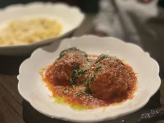 Carmelo's Restaurant