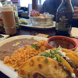 Birria tacos and 7 mares