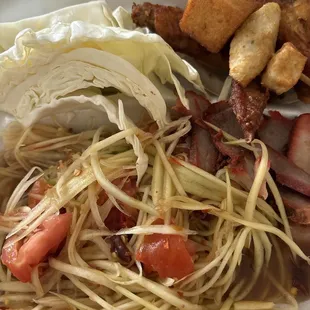 Laos Combo:Papaya Salad(Spicy),chicken wing,roast pork