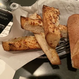 Toasted Garlic Cheesy Bread