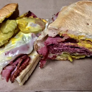 Hot Pastrami Sandwich