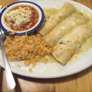 Green chicken enchiladas