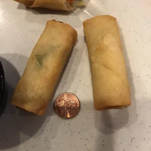 Tiny spring rolls.