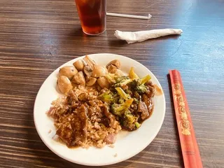 Hunan Manor Chinese Restaurant