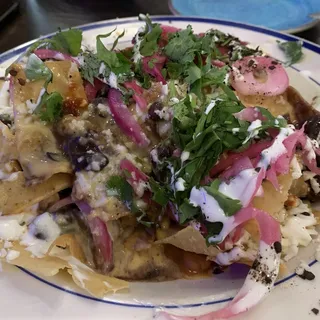 VEGGIE NACHOS