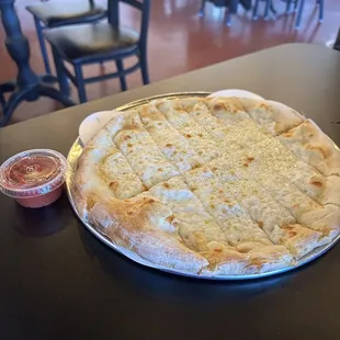 Garlic cheese sticks with marinara 10 inch