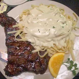 14 oz ribeye and a side of fettuccine alfredo