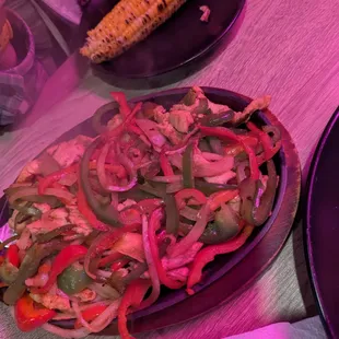 Fajita with grilled corn