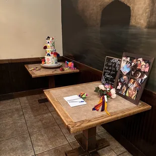 sushi and sashimi, interior