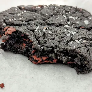 Salted black tahini cookie